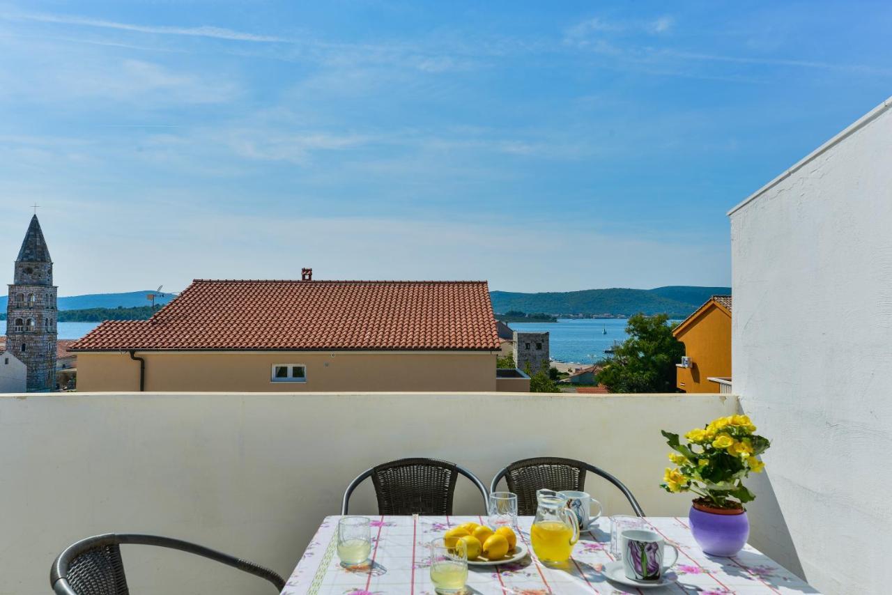 Apartments Citrus Turanj Exterior photo