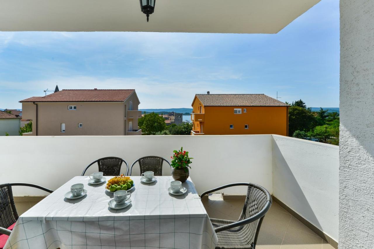 Apartments Citrus Turanj Exterior photo